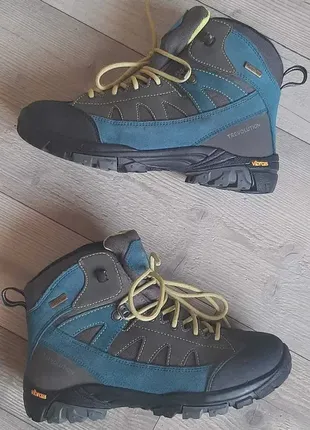 Кожаные универсальные непромокаемые ботинки trevolution waterproof vibram (р.36)