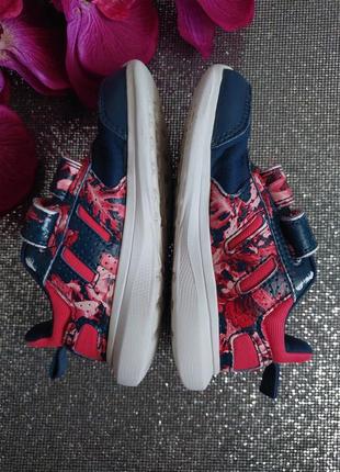 Adidas кроссовки 5
