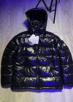 Пуховик moncler