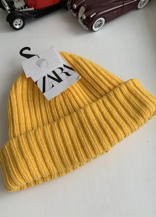 Шапка zara, р. м 57.
