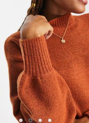 Свитер от monki
