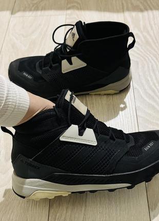 Adidas terrex