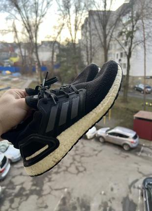 Кроссовки adidas