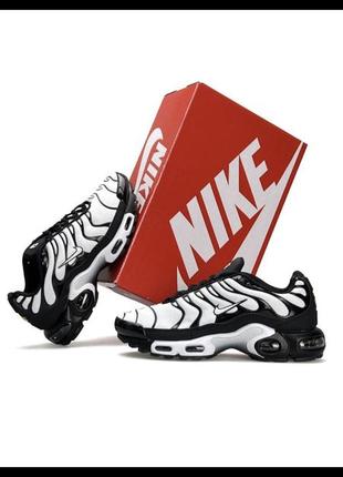 Мужские кроссовки nike air max plus white black