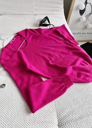 Качественный кашемировый ворсистый свитерик uniqlo