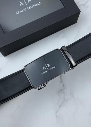 Мужской ремень с пряжкой автомат armani exchange в подарочном наборе2 фото