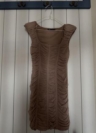 Платье короткое от zara