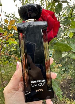 Lalique noir premier rose royale