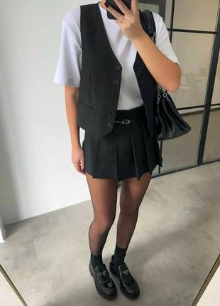 Костюм ( спідниця-шорти та жилет)🥰