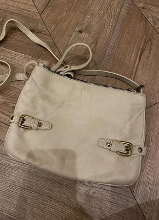 Сумка кремового кольору massimo dutti