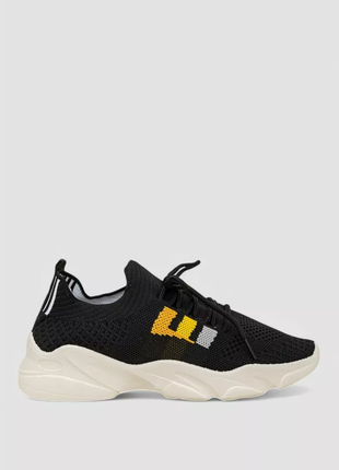 Кросівки жіночі текстильні, колір чорний, 244r281k