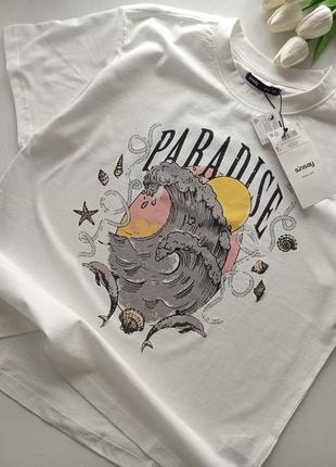 Фирменная футболка