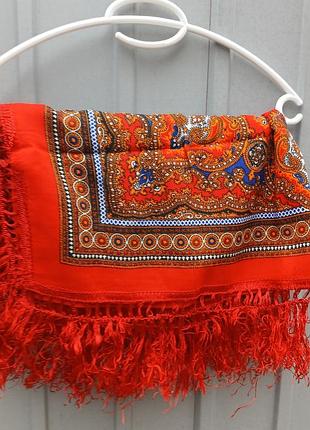 Женский новый платок..