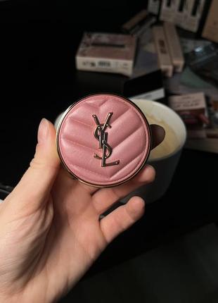 Yves saint laurent make me blush 24h buildable powder blush