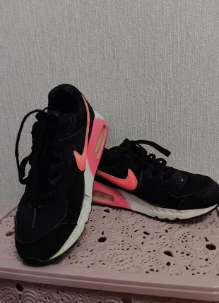 Кроссовки nike