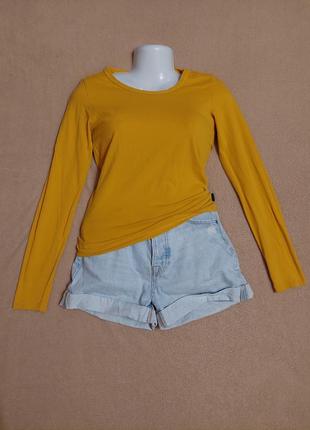 Оранжевая базовая желтая кофта only водолазка горничного цвета