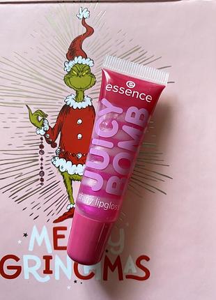 Новый лимитированный рождественский блеск для губ essence juicy bomb 002 candy cane