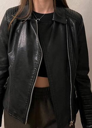Кожаная куртка