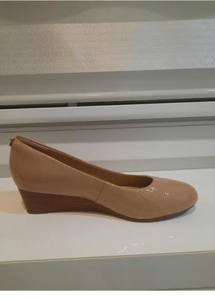 Туфельки clarks