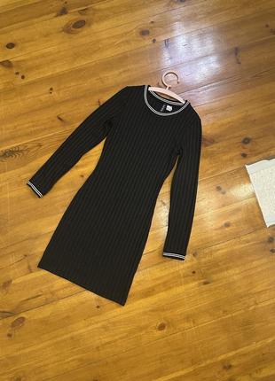 Сукня чорна повсякденна зручна