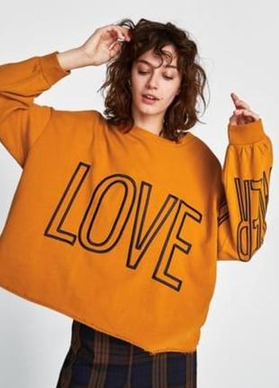 Кроп оверсайз світшот від zara з вишивкою