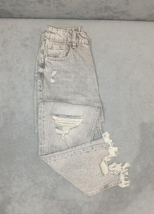 Джинсы bershka