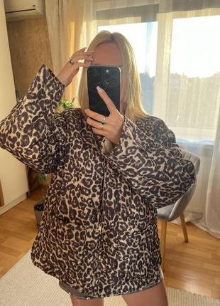 Трендова куртка zara