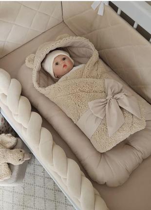 Дитячий конверт на виписку