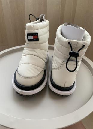 Ботинки дутики tommy jeans оригинал!