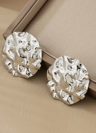 Сережки мягкий металл круглые