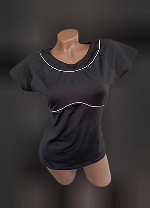 Футболка черная женская