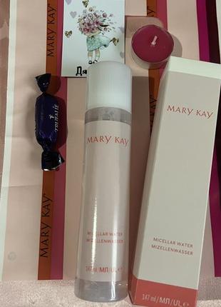Міцелярна вода marykay