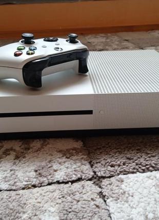 Macbook pro 13” i5 8/256 gb m2 retina xdr 2017-2018 б.у