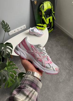 Кросівки asics