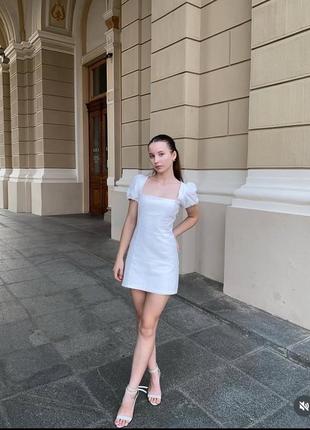 Біла міні сукня зара