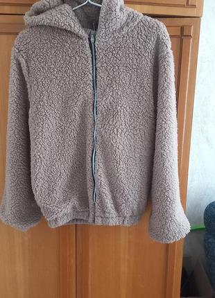 Продам легку куртку