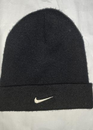 Шапка nike