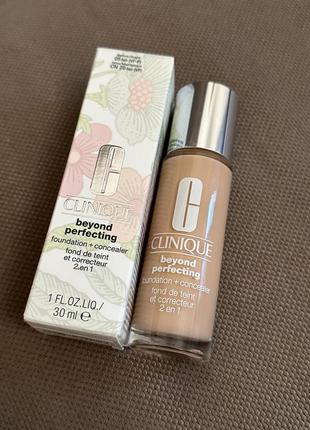 Clinique beyond perfecting тональна основа консилер