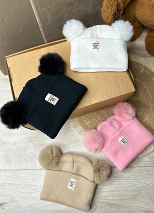 Милые весенние шапочки с бубонами