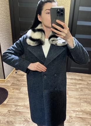 Пальто демисезонное из натуральной шерсти