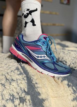 Кроссовки женские беговые Men saucony