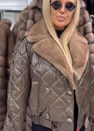 Кожная куртка бомбер с норкой