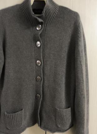 Кардиган люксового качества, кашемир 100%, cipriani, р.40eur, состояние отличное