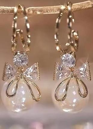 Серьги с бусинами и камушками (бантики)