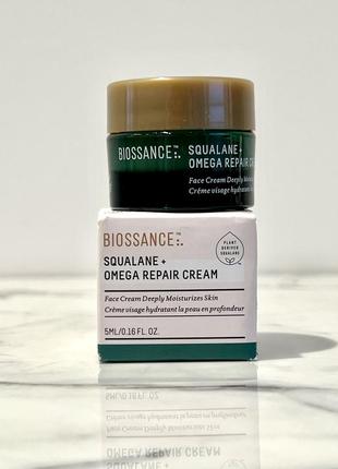 Ультразволожувальний крем для обличчя squalane + omega repair cream biossance 5 мл