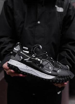 Nike acg mountain fly low black gore-tex