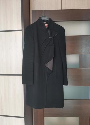 Чорне пальто millennium1 фото