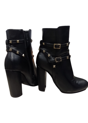 Пол сапожки женские