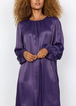 Новое шикарное платье свободного кроя 52-54.