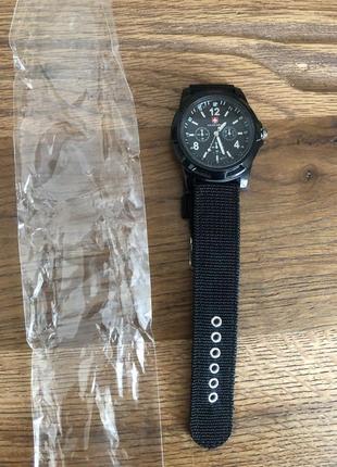 Мужские кварцевые часы swiss army